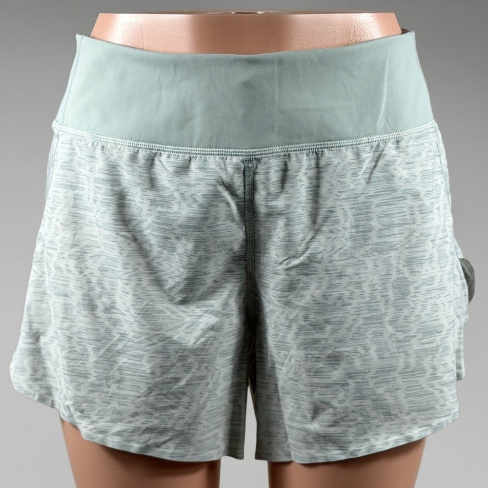 Athleta Printed Run With It 4.5 Shorts Sage Green White Abstract Women M